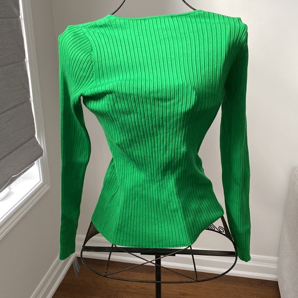 INC green sweater. BNWT - Picture 4 of 6